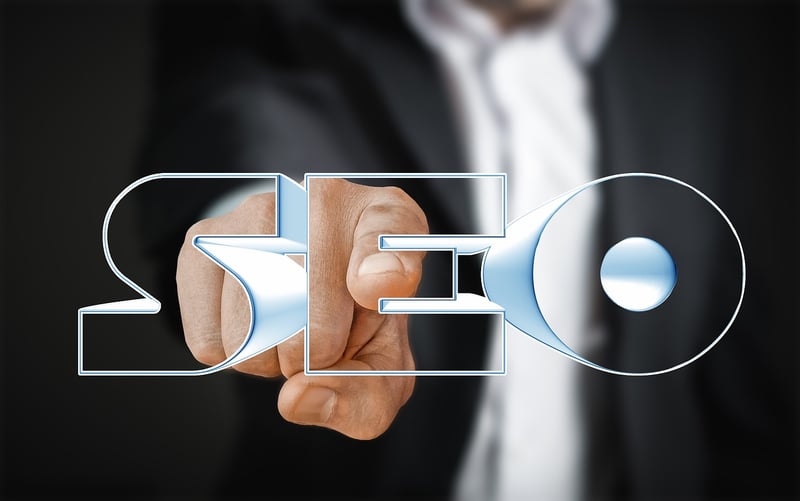 Voice search : adaptez votre stratégie SEO pour dominer en 2026